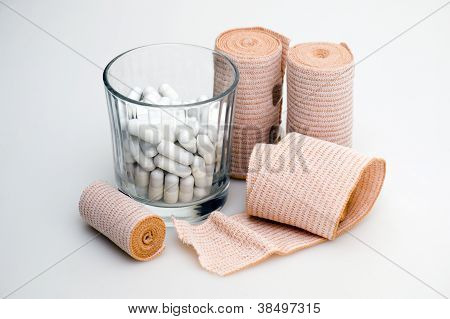 Bandaj ve hap