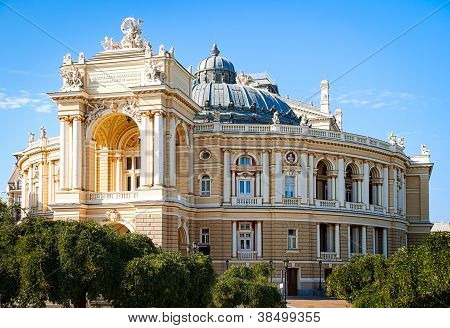 โรงละครโอเปร่า Odesa