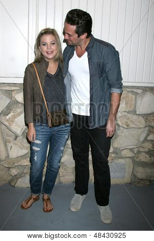 ลอสแองเจลิส - 25 jul: Kirsten พายุ Brandon Barash มาที่ Kicko แฟนคลับโรงพยาบาลทั่วไป