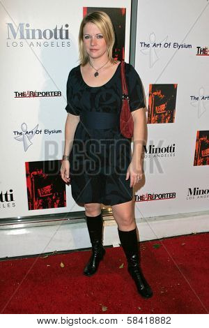 LOS ANGELES - DECEMBER 02: Melissa Joan Hart at the 