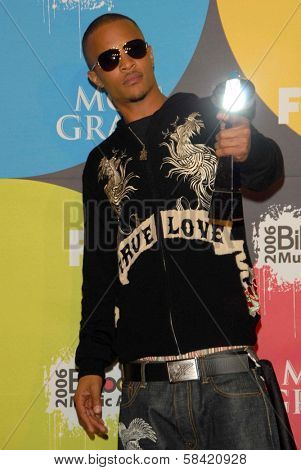 LAS VEGAS - DECEMBER 04: Chingy in the press room at the 2006 Billboard Music Awards, MGM Grand Hotel December 04, 2006 in Las Vegas, NV