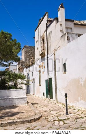 Alleyway. Felline. Puglia. Italy.