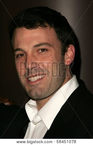 LOS ANGELES - NOVEMBER 15: Ben Affleck at the Los Angeles Premiere of 