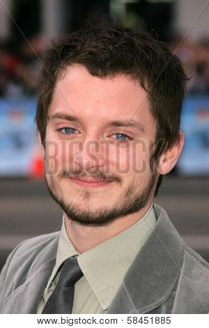 LOS ANGELES - NOVEMBER 12: Elijah Wood at the world premiere of 