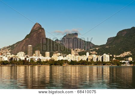 Rio de Janeiro Lake and Mountains
