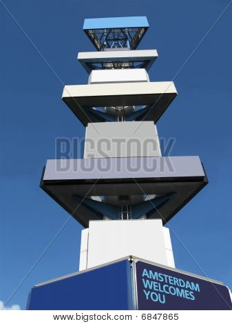 Tom reklame bord konstruktion, blå himmel