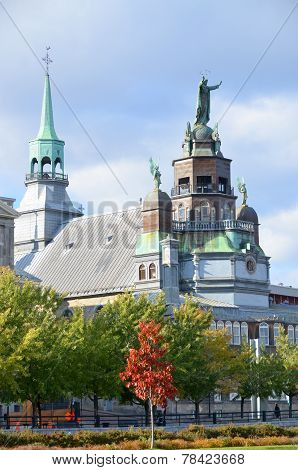 : Notre-Dame-de-Bon-Secours Chapel