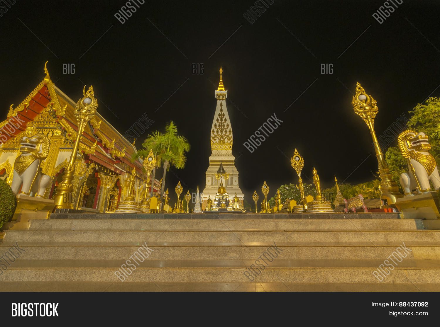 Wat Phra That Phanom Image & Photo (Free Trial) Bigstock