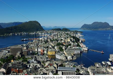 Vista aerea del Guido Alesund, Norvegia