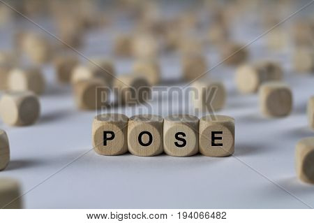 Pose - Cube With Letters, Sign With Wooden Cubes