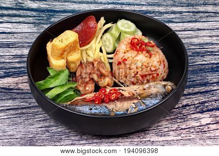 Fried Jasmine Rice With Shrimp Paste Call Kao Klok Kapi .