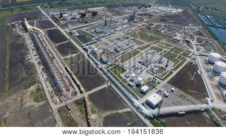 Oil Refinery Plant For Primary And Deep Oil Refining. Equipment And Tanks In The Oil Refinery. Recti