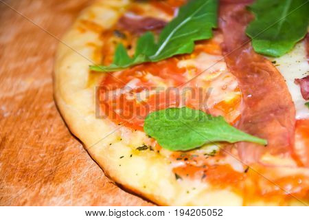 Pizza Prosciutto