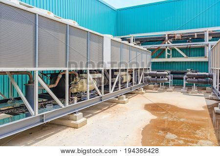refrigerating unit for realization chilled water in an industry