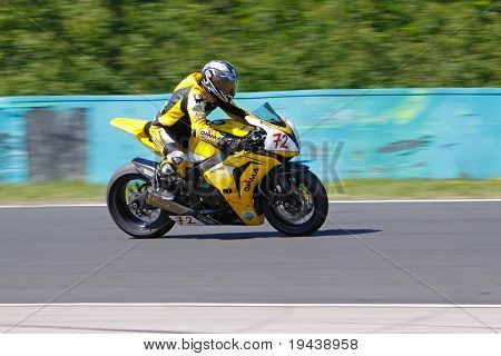 HUNGARORING, Ungheria - 19 giugno: Un pilota non identificato in azione durante l'evento ROSBK all'Hungaroring Ra