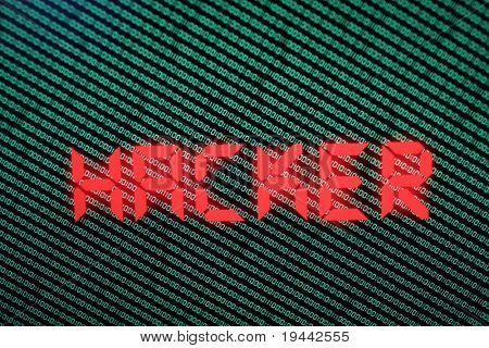 Hacker tegn i front af binær kode