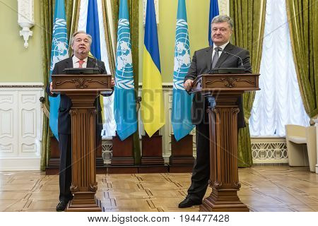 Petro Poroshenko And Un Secretary General Antonio Guterres