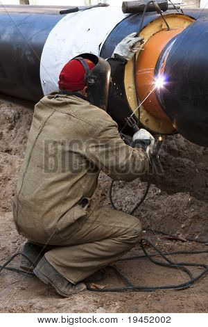 Soldador de tubos metálicos