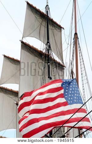   Plavba s Old Glory
