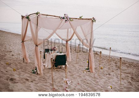 Decorated arches for the wedding romantic ceremony