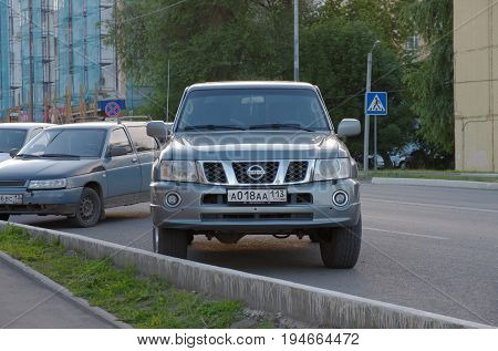 SARANSK, RUSSIA - JUNE 29, 2017: Nissan Patrol V parked on city street.