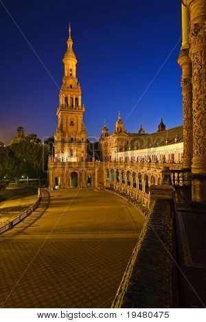 Plaza de Espana di notte, Sevilla, Spagna