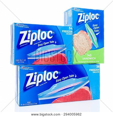 Winneconne, Wi -  7 April 2019: A Package Of Ziploc Brand Bags Double Zipper With Easy Opne Tabs In 