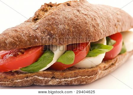Tomaten-Mozzarella-sandwich