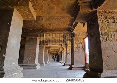 Temple Of Ellora Caves, The Rock-cut Temples, Aurangabad, Maharashtra In Central India