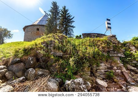 Medieval Oreshek Fortress On The Orechovyi Island In Shlisselburg, Russia. Сoastline With Trees, Bou