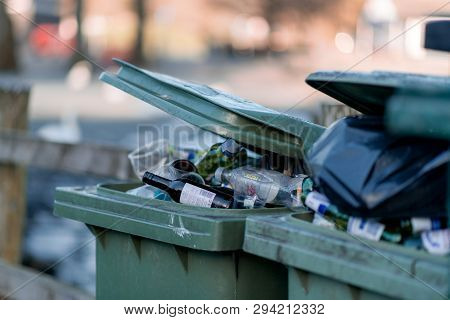 Windermere, Uk - 25th March 2019: Rubbish Flows Out From A Green Bin In The Uk After A Weekend Of Dr