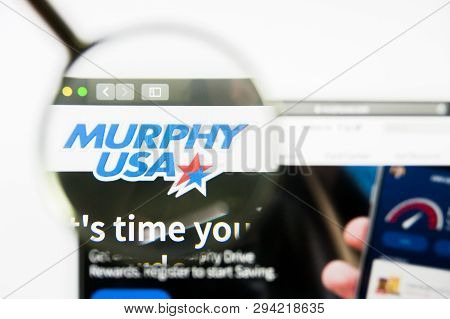 Los Angeles, California, Usa - 8 April 2019: Illustrative Editorial Of Murphy Usa Website Homepage. 
