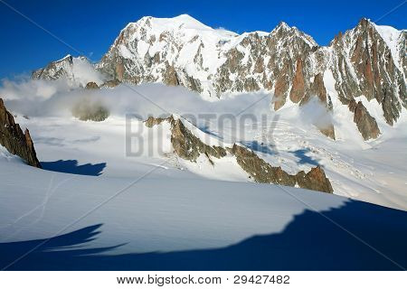 Dağ manzarası Haute Savoie, Fransa