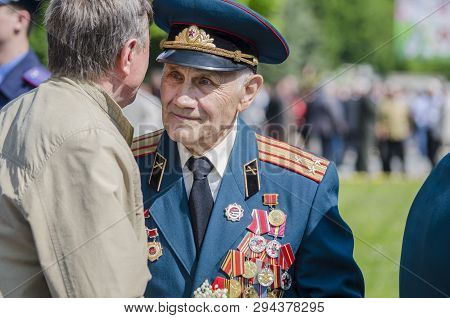 Lutsk , Ukraine, May 9, 2014: Victory Day, People Column