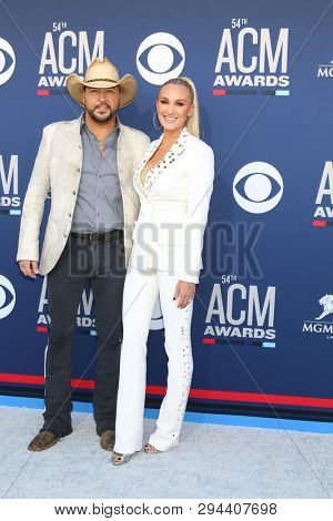 LAS VEGAS - APR 7:  Jason Aldean, Brittany Kerr at the 54th Academy of Country Music Awards at the MGM Grand Garden Arena on April 7, 2019 in Las Vegas, NV