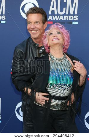 LAS VEGAS - APR 7:  Dennis Quaid, Tanya Tucker at the 54th Academy of Country Music Awards at the MGM Grand Garden Arena on April 7, 2019 in Las Vegas, NV