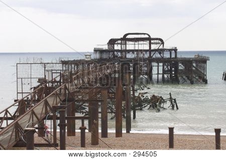 Forladte Pier
