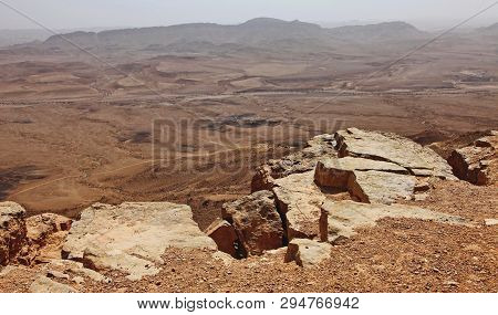 Machtesh Ramon - erosion crater in the Negev desert, the most picturesque natural landmark of Israel