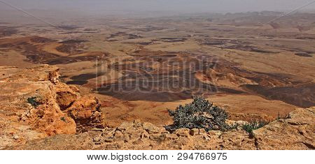 Machtesh Ramon - Erosion Crater In The Negev Desert, The Most Picturesque Natural Landmark Of Israel