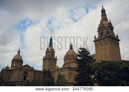 Placa De Espanya, The National Museum In Barcelona. Spain.