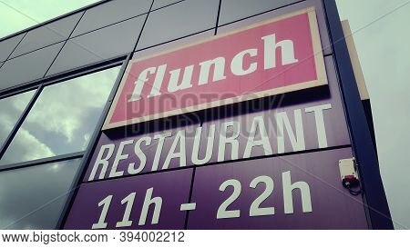 Bordeaux , Aquitaine / France - 11 08 2020 : Flunch Logo And Text Sign Restaurant Self-service Custo