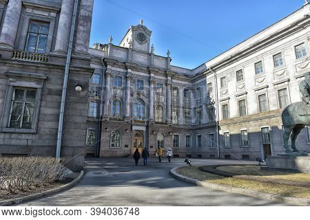 20.03.2016 Russia, Saint-petersburg
 The Facade Of The Marble Palace In St.petersburg, Russia.