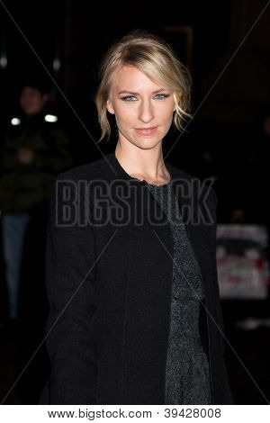 NUEVA YORK, NY - el 26 de noviembre: Mickey Sumner atiende 22 anual Gotham independiente película Awa de IFP