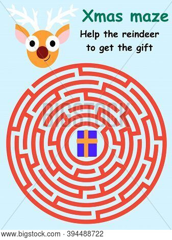 Funny Christmas Maze Game For Kids Stock Vector Illustration. Cartoon Educational Labyrinth With Dee