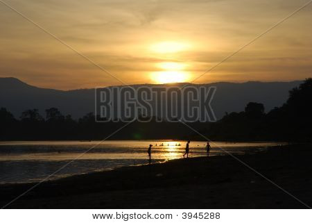 Tramonto sul Mekong