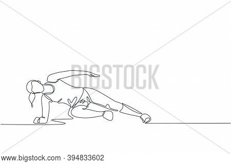 One Single Line Drawing Of Young Energetic Woman Exercise Side Plank Pose In Gym Fitness Center Vect