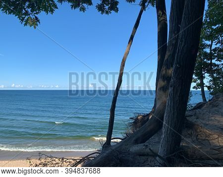 Lake Michigan Shoreline. Lake Michigan Hoffmaster Stste Park. Beautiful Michigan Landscape In Summer
