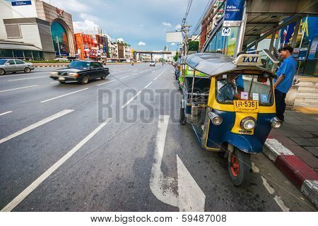 BANGKOK, THAILAND - JULY 29, 2007: Traditional street taxi 