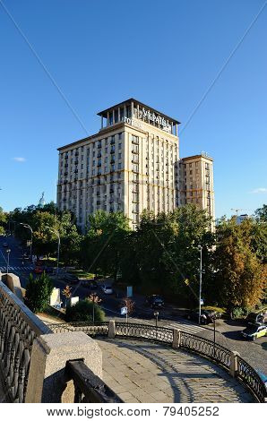 Hotel Ukraine, Kiev