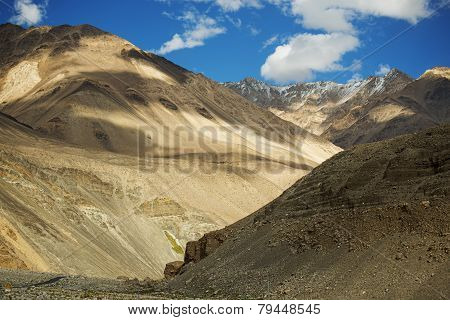 sand mountain and blue sky on high road